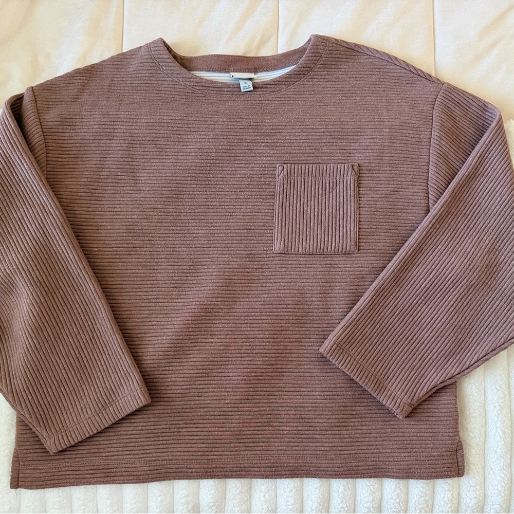 a new day ribbed Crewneck Sweater